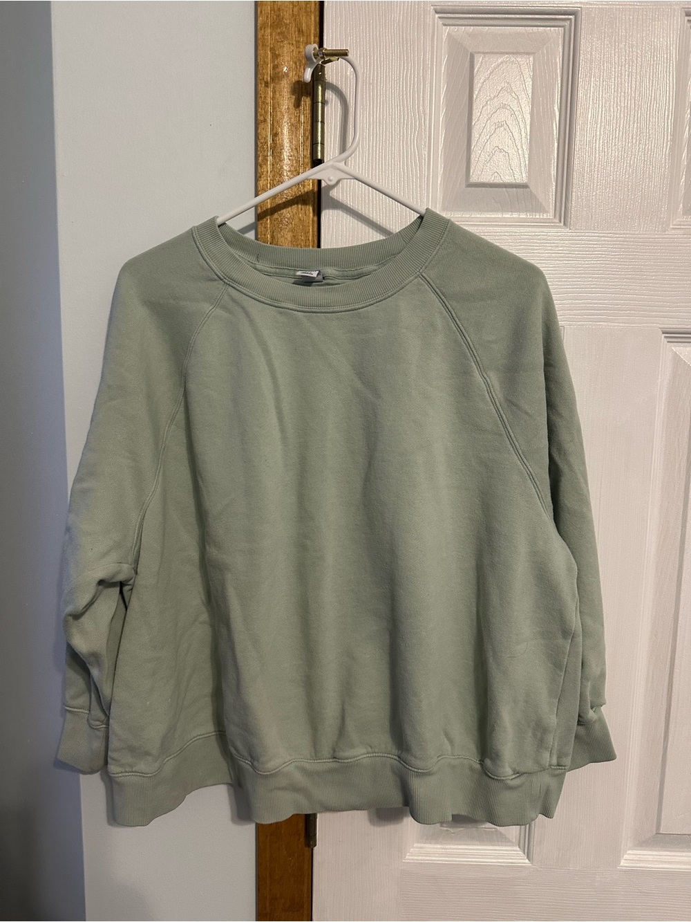 Old Navy Light Sage Green Crewneck Sweatshirt
